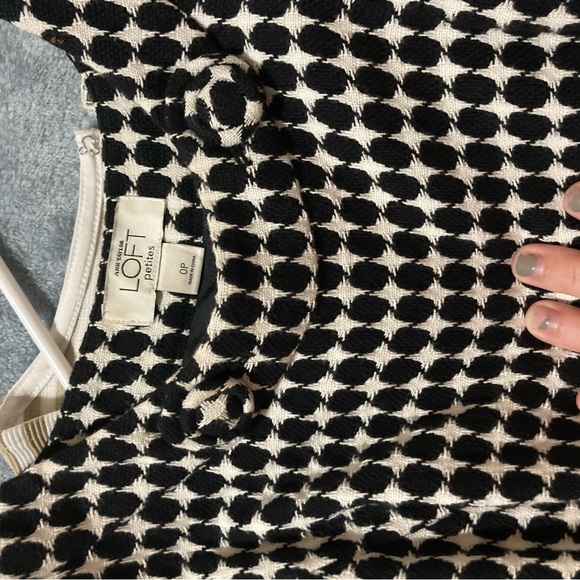 Loft Dress - Picture 4 of 4